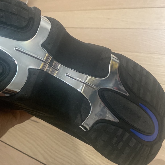 Like new worn once - Picture 4 of 5